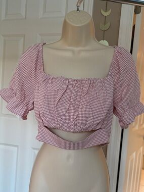 Pink Gingham Puff-Sleeve Square-Neck Crop Top